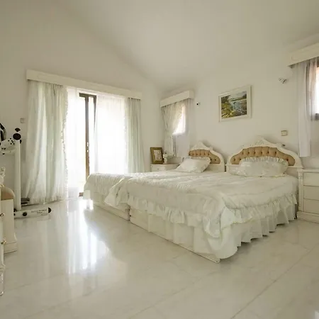 Kiriaki House Dom wakacyjny *